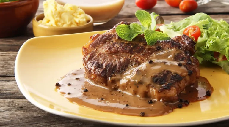 Solomillo de ternera con salsa de paté a la pimienta Apis